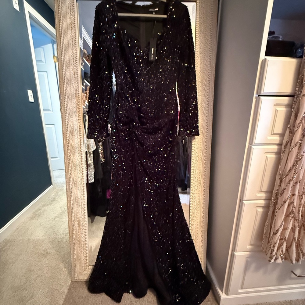 Elegant Black Sequin Gown